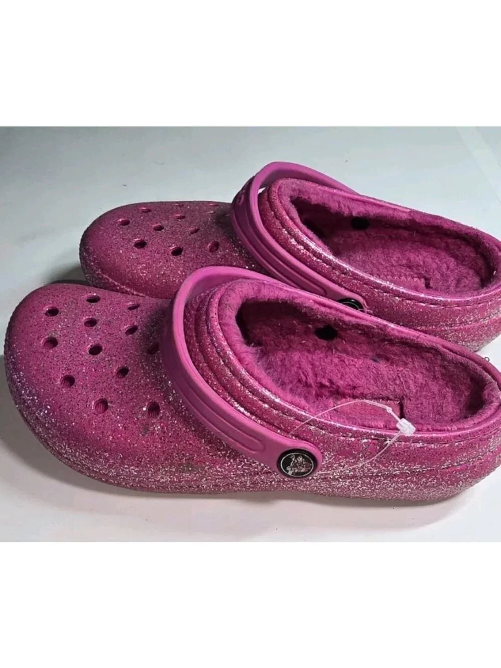 Girls Sparkly Pink Crocs Classic Lined Clog Size J4 With Glitter Finish & Fuzzy